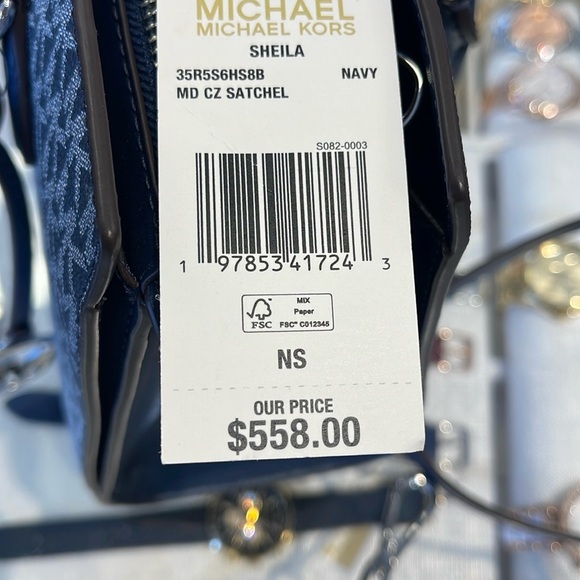 Michael Kors Sheila Medium Ombré Signature Logo Satchel
Navy 
NWT - Picture 12 of 16